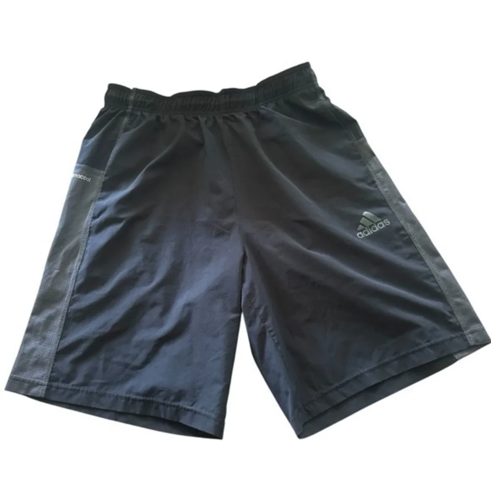 Adidas Climacool Shorts - Mens Size Medium - Black and Gray